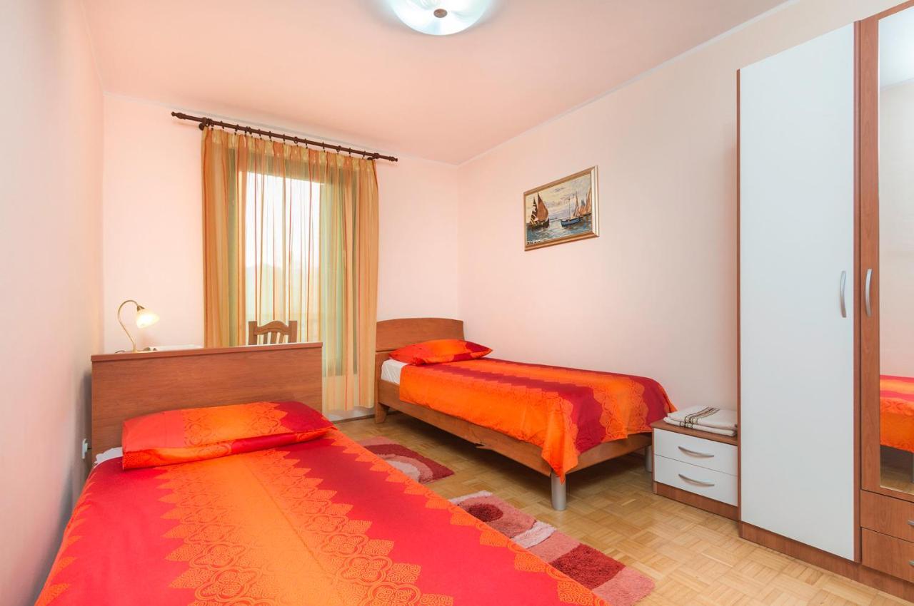Sisplac Apartment Pula Exterior photo